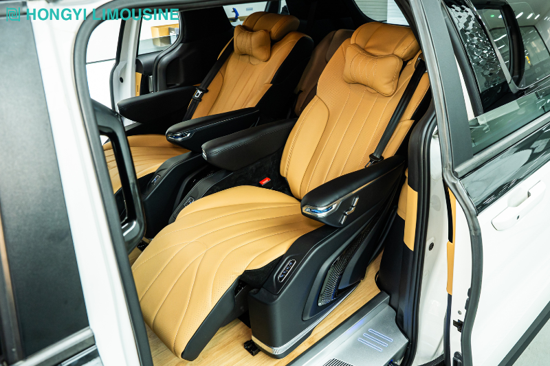 Ghế Hongyi Crystal 1.0 hỗ trợ nâng chân trên ghế